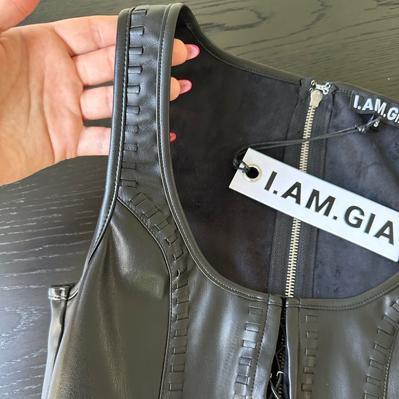 I.Am.Gia Rima Top - Picture 4 of 7